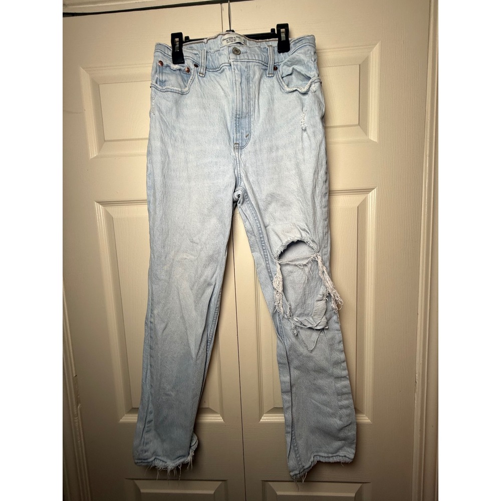 Abercrombie & Fitch 90's Straight Ultra High Rise Denim Distressed Jeans - Picture 1 of 7